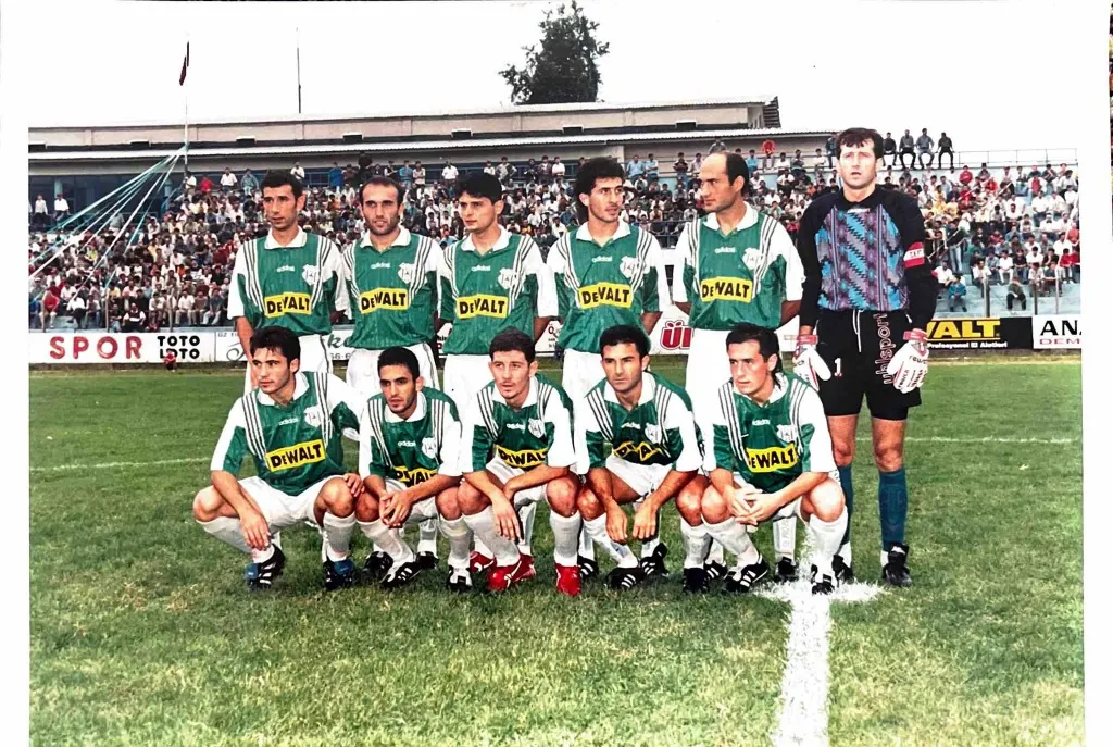 Serdar Hoşhan kariyer arşivi — saha karesi 18